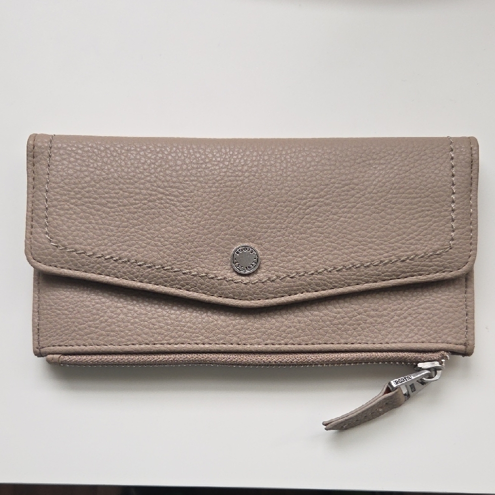 Roots Wallet